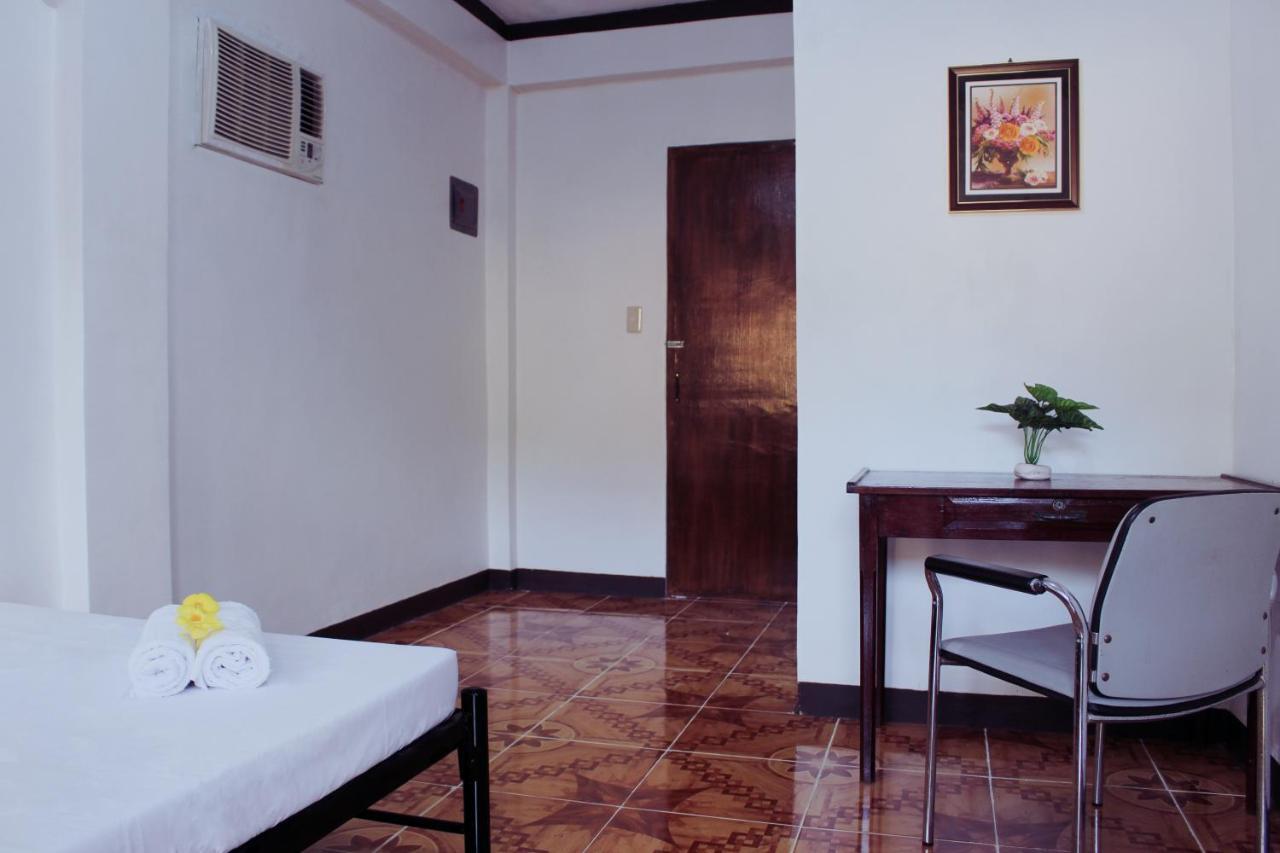Angel Gabriel Homestay Coron Exterior foto